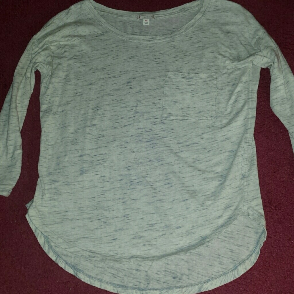 White tee shirt with little black lines